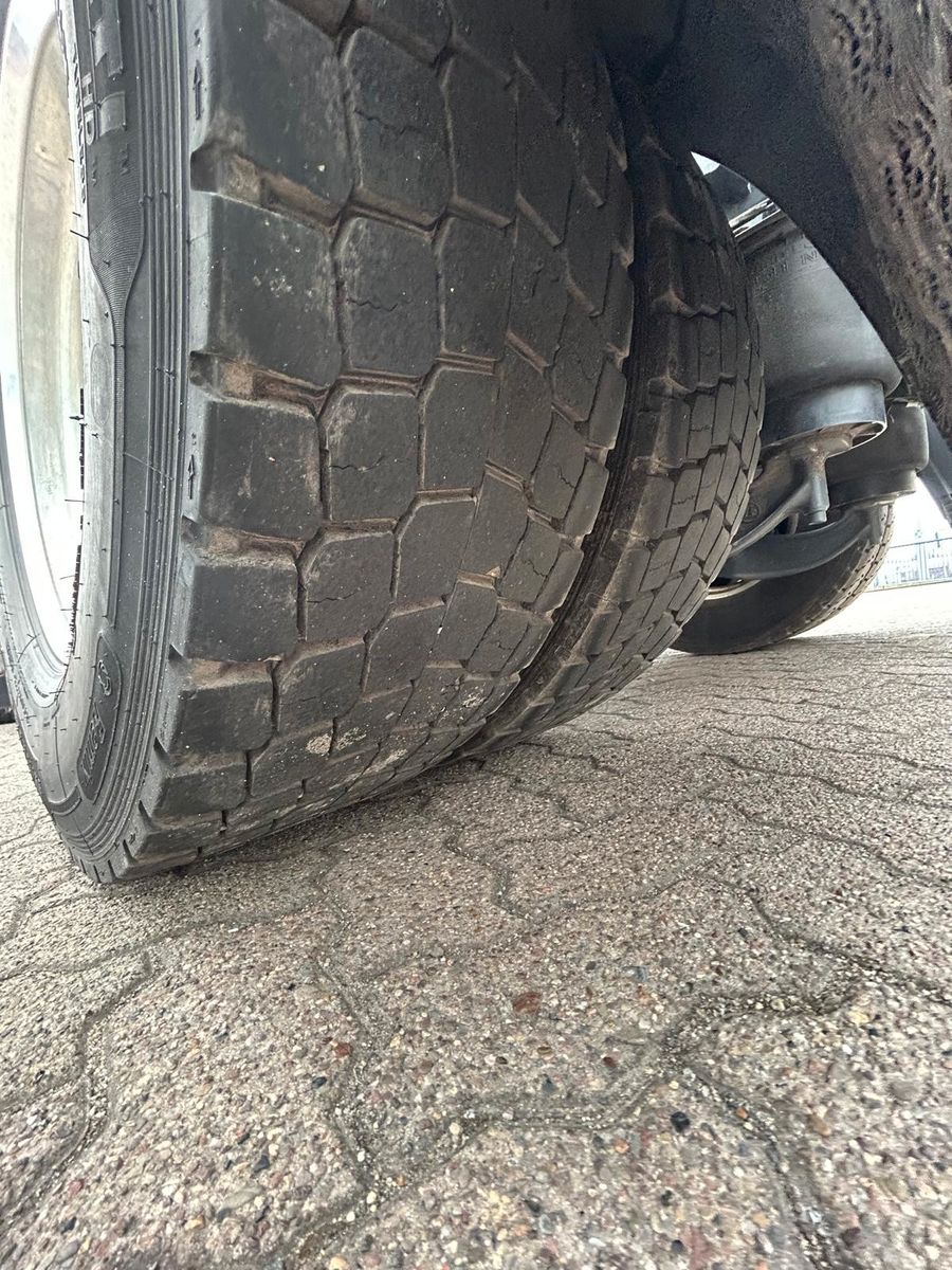 Fahrzeugabbildung DAF XF 530 FT, Intarder, Hydr., Bj.2022