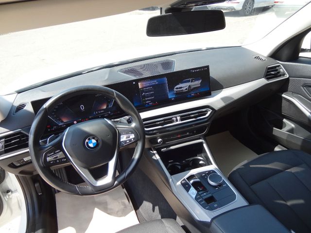 Fahrzeugabbildung BMW 318d/1.Hd/Widesreen/LED/Navi/SitzH/TopZustand