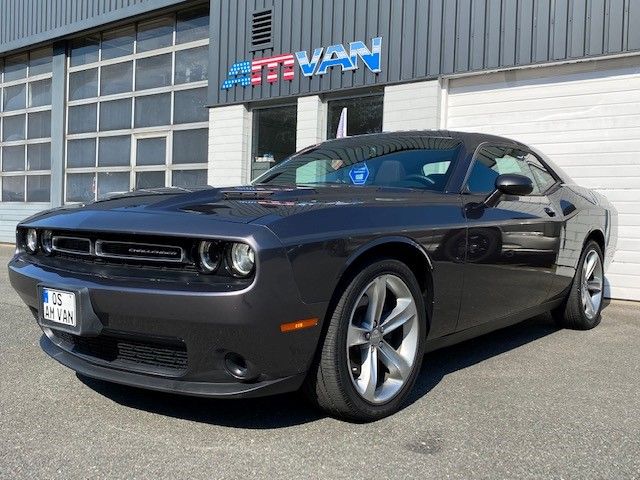 Dodge Challenger 3.6 SXT Schiebedach PDC 20 Zoll