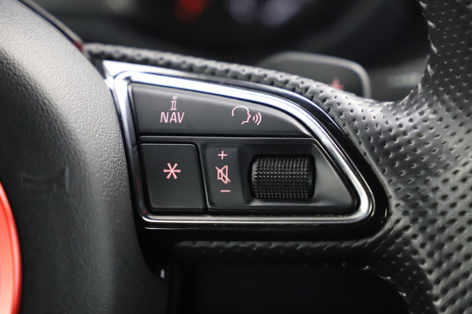 Audi A1 1.4TFSI 185PS Automatik S Line Navi BOSE Keyl