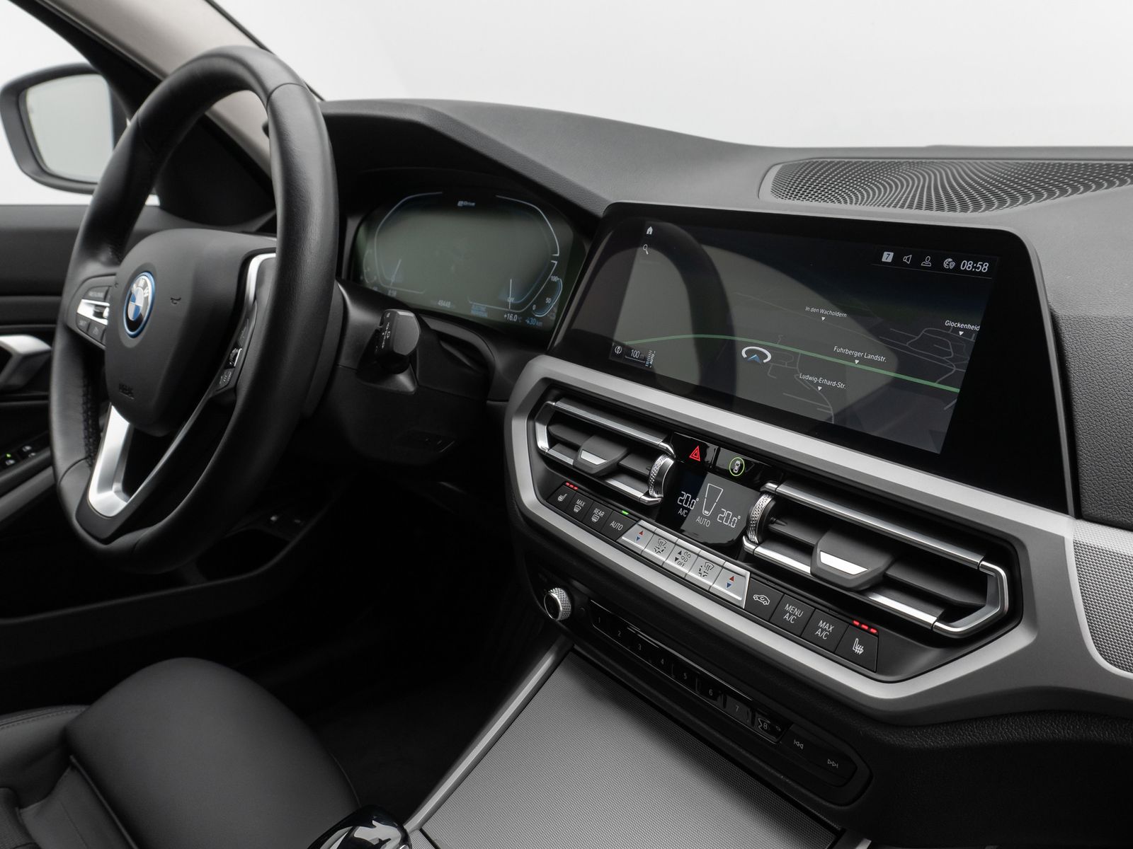 Fahrzeugabbildung BMW 320e Kamera Leder DAB Alarm DrivAssistent Sport