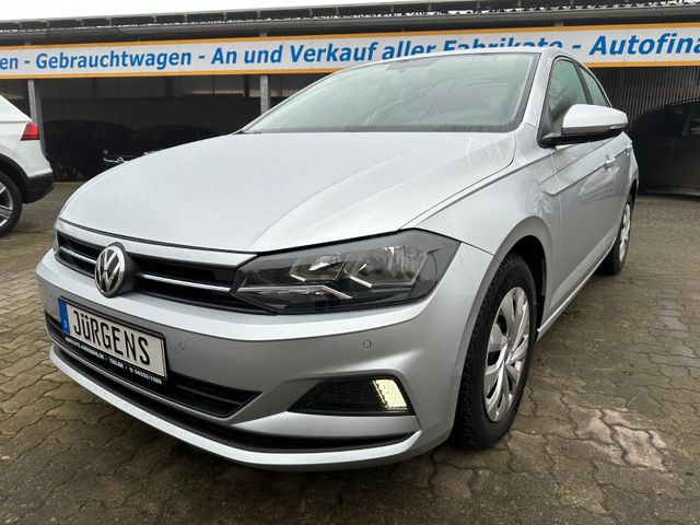 Volkswagen Polo VI Comfortline NAVI SHZ MFL SHZ PDC