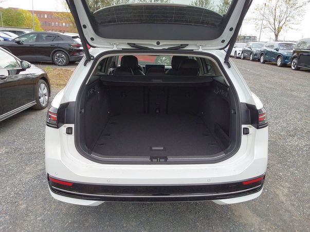 Volkswagen Passat Variant - Bild 10
