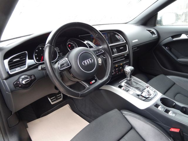 Fahrzeugabbildung Audi A5 Cabrio 2.0 TFSI quattro/S-Line/DSG/Xenon/2.Hd