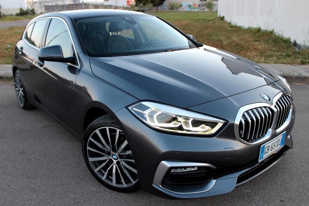BMW 118 d Aut. *Luci Ambiente *SOLI 23.000 KM imagem 3