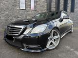 Mercedes-Benz E 500 4MATIC AMG Line Panorama Massage  - gebrauchte Mercedes-Benz E 500 aus dem Jahr 2012