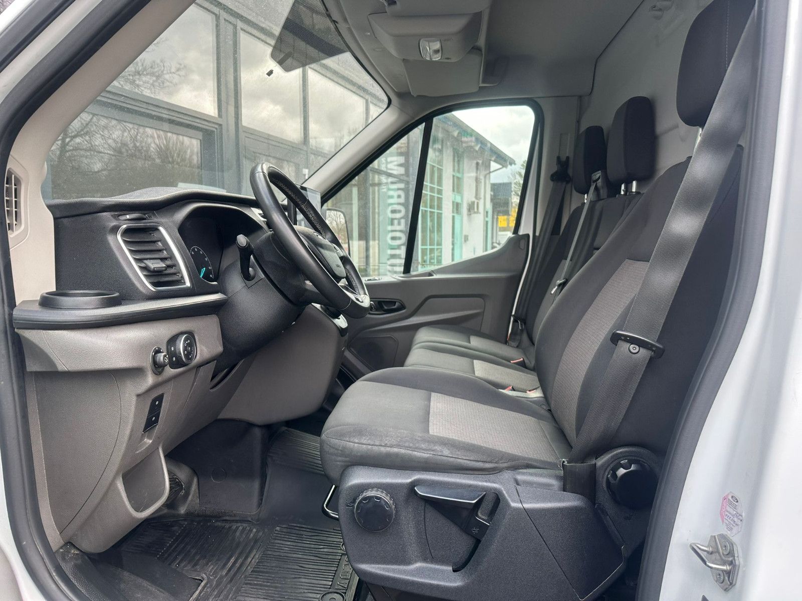 Fahrzeugabbildung Ford E-Transit 350 L3H3 *NAVI*KLIMA*TOUCH*LED*SH