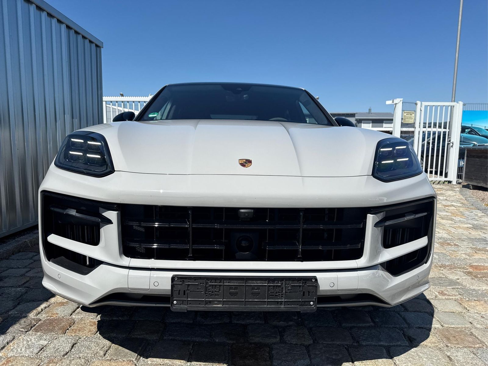 Porsche Cayenne Coupe GTS V8 (500 PS)-22" Felgen-Burm... foto 6