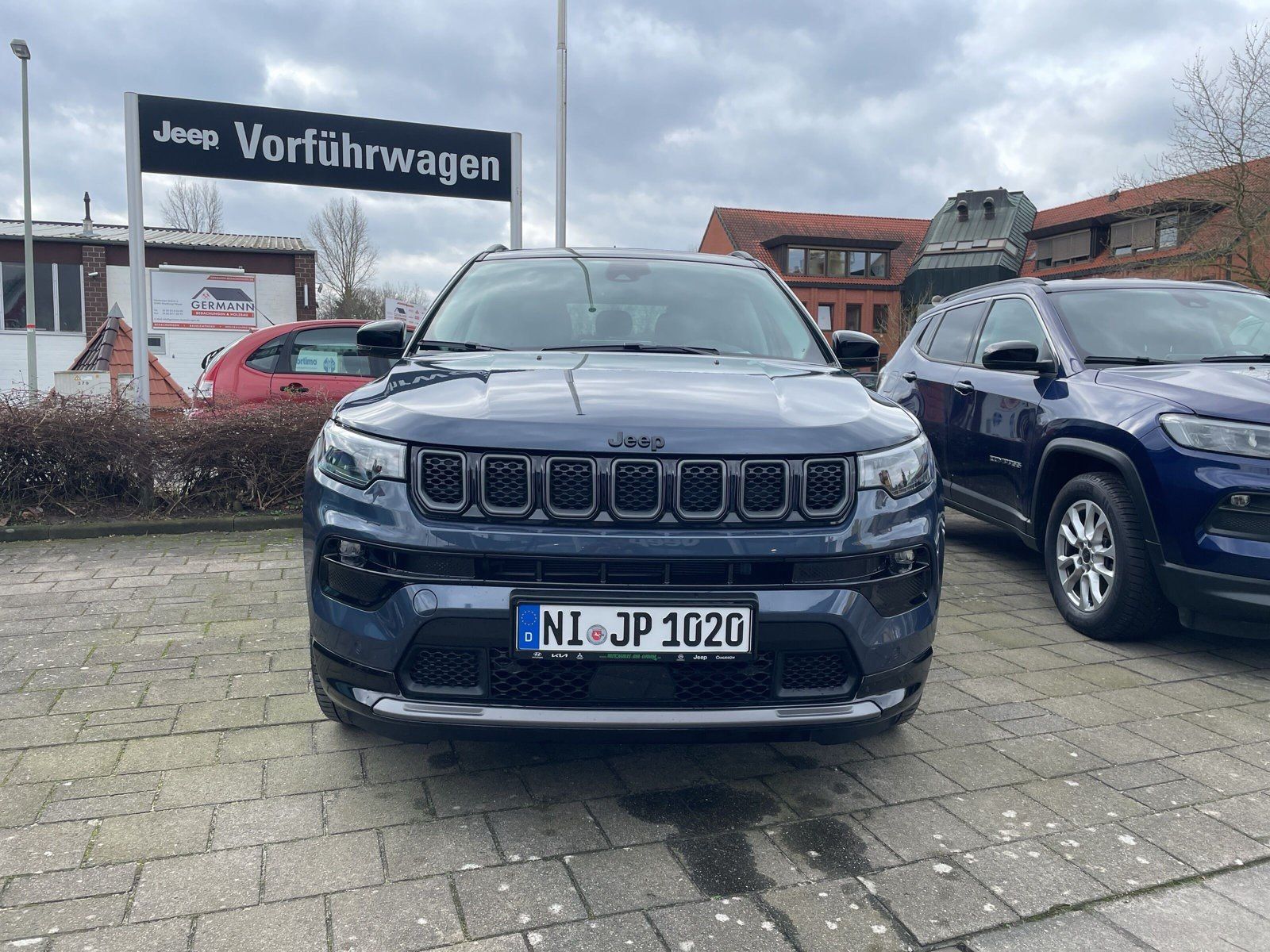 Fahrzeugabbildung Jeep Compass S Mild-Hybrid FWD