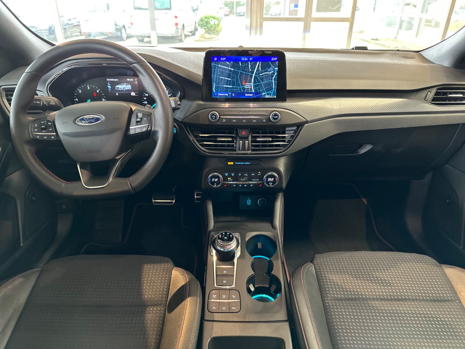 Fahrzeugabbildung Ford Focus Lim. ST-Line - Automatik