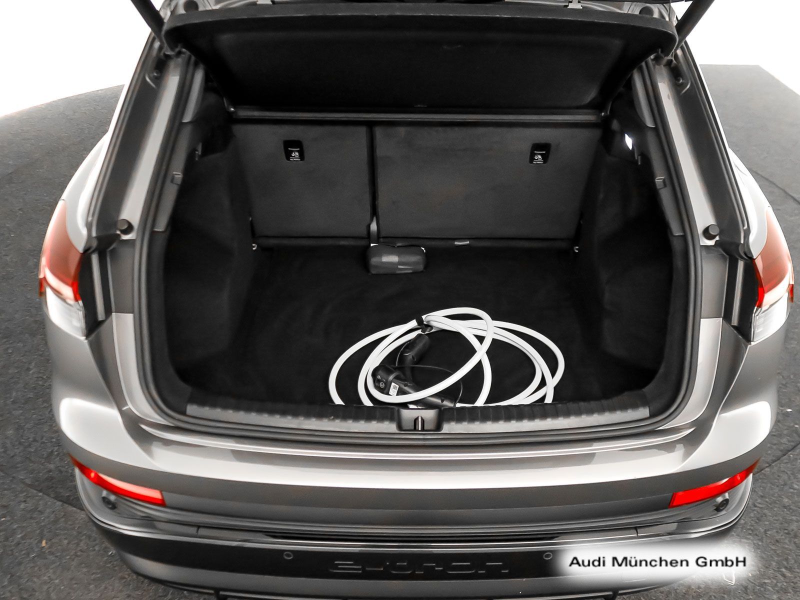 Audi Q4 e-tron 45 S line 20 Zoll Navi foto 24