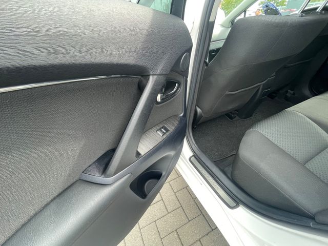 Toyota Avensis  Kombi Executive