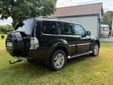 Mitsubishi Pajero 3,2 DI-D 4WD Edition 100 Automatik Ed... - gebrauchte Mitsubishi Pajero aus dem Jahr 2018