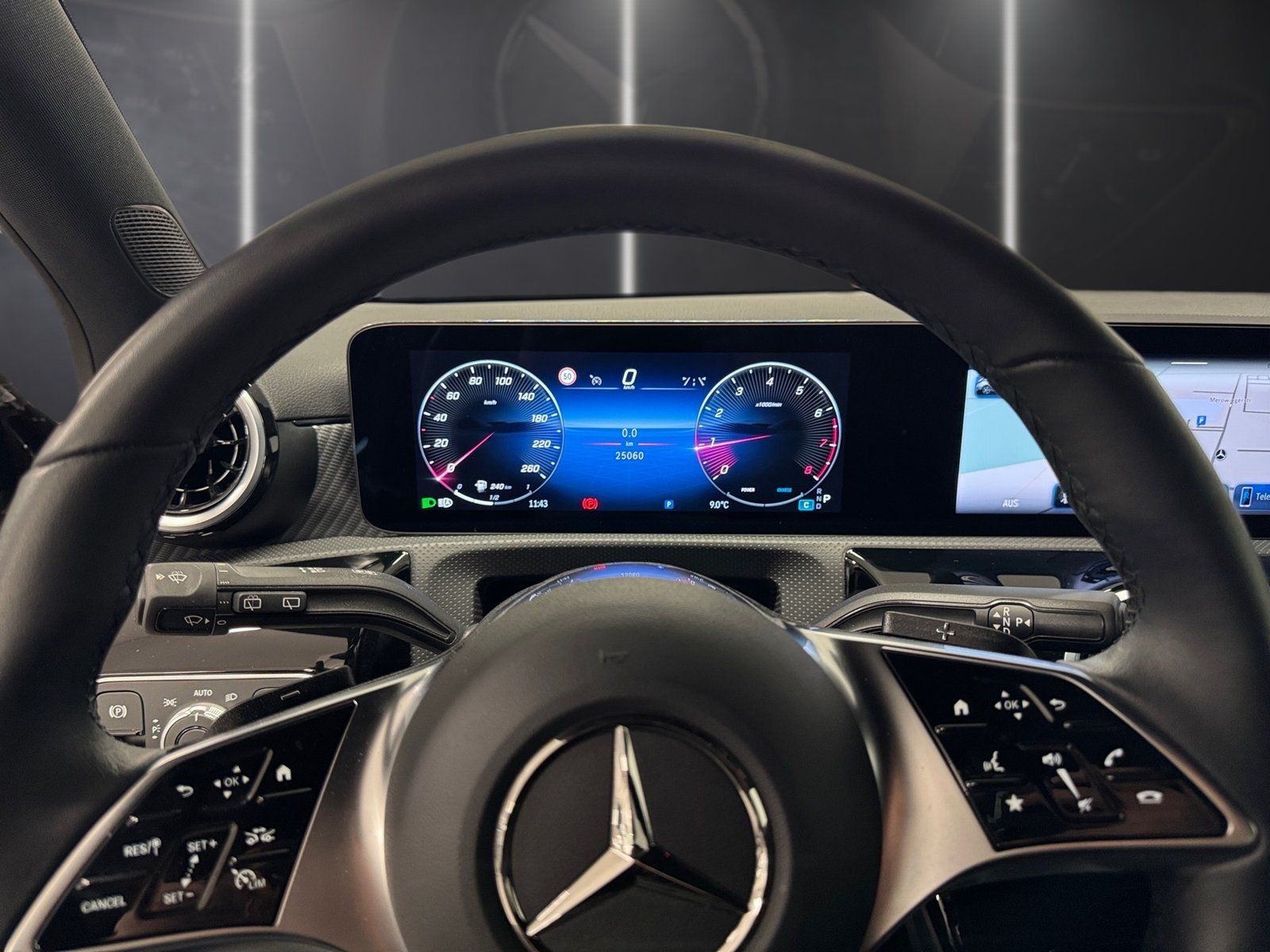 Fahrzeugabbildung Mercedes-Benz A 200 Progressive*STDHZG*Totwinkel*360*LED*CarPl
