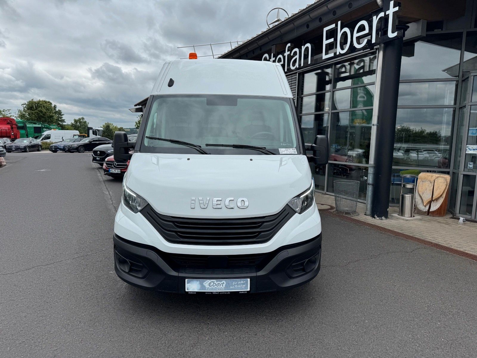 Fahrzeugabbildung Iveco Daily 35S16 *R3.520mm*Automatik*AHK*LED*