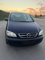 Opel Autos Opel Zafira 1.8  7 Sitzer - Opel Zafira Gebrauchtwagen in Augsburg