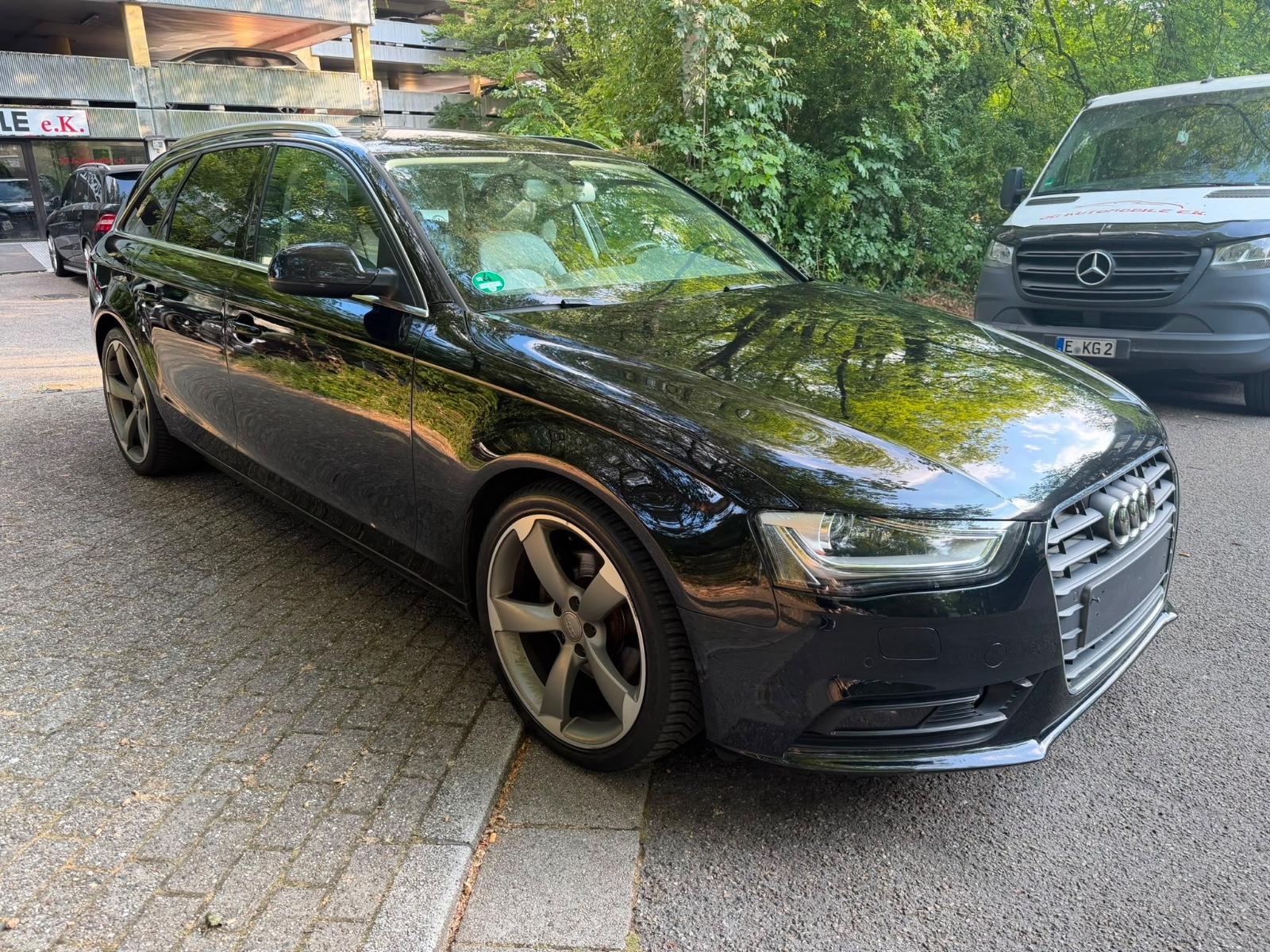 Audi A4 2012 — photo 6