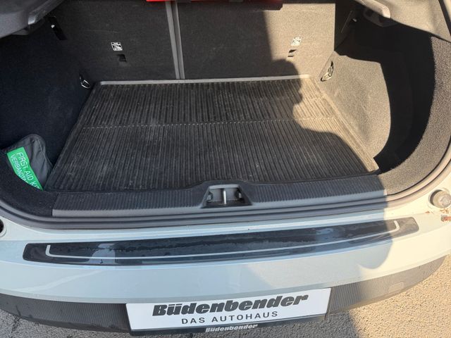 Volvo EX30 Plus 2WD Pure Electric