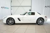 Mercedes-Benz SLS AMG Coupe dt. Fahrzeug+2.Hand+Kamera+SHZ - Mercedes-Benz SLS AMG mit Benzin-Antrieb: Coupé, Hand Coup