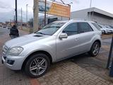 Mercedes-Benz ML 320 ML ML 320 CDI*NAVI*ALCANTARA*VIELE NEUTEI - Mercedes-Benz ML 320 Gebrauchtwagen