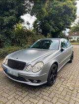 Mercedes-Benz Mercedes E500 V8 - Mercedes-Benz E 500 aus 2003