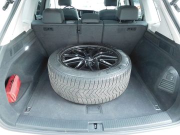 Volkswagen Touareg - 7