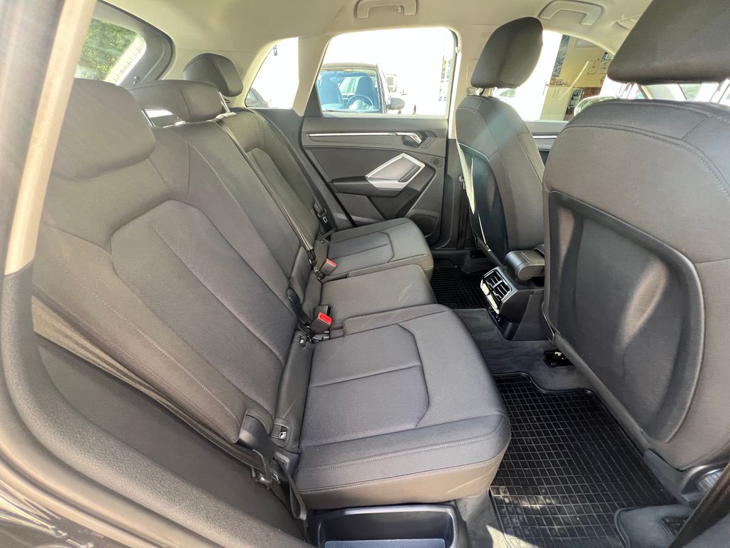Audi Q3 35 TDI S tronic*Euro6*Navi*Top