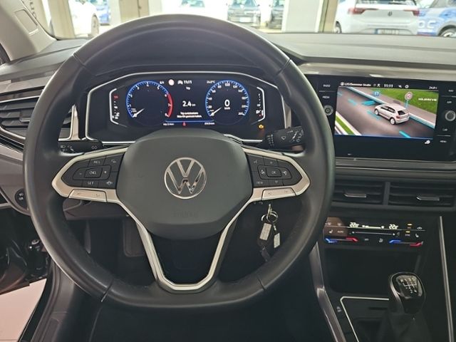 Fahrzeugabbildung Volkswagen Polo Style 1.0 TSI IQ.LIGHT NAVI KLIMA PDC SHZG
