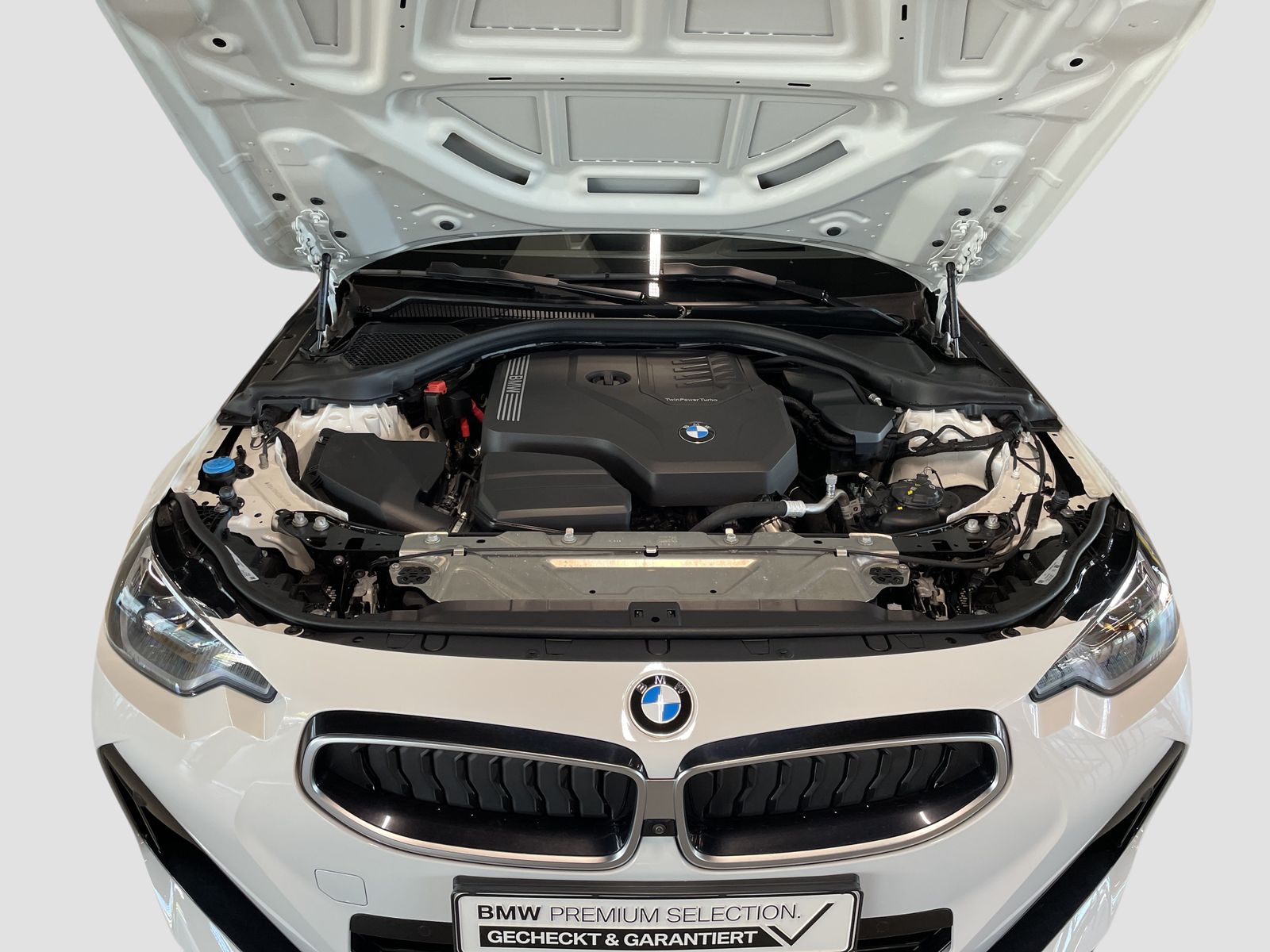 BMW 220 - Bild 15