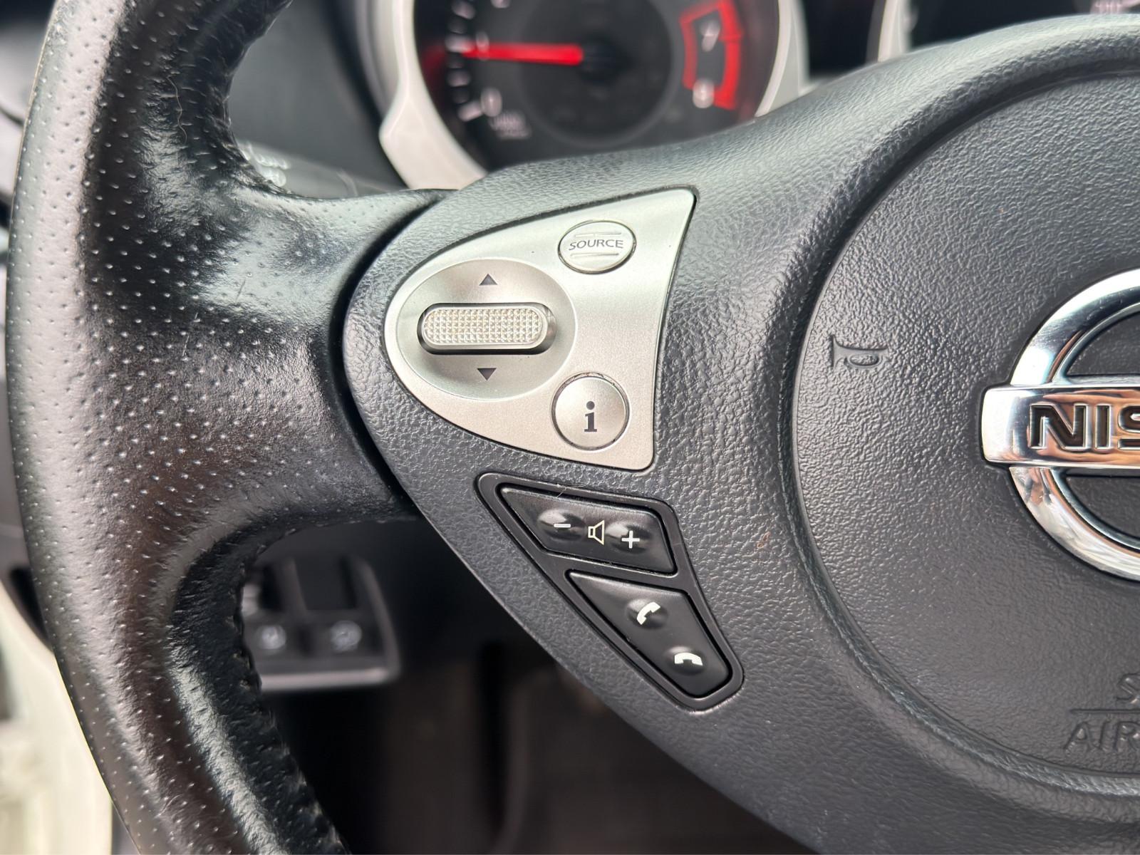 Nissan Juke 1.2 SITZH LED NAV KAM GJR TÜV+Insp. NEU 17'