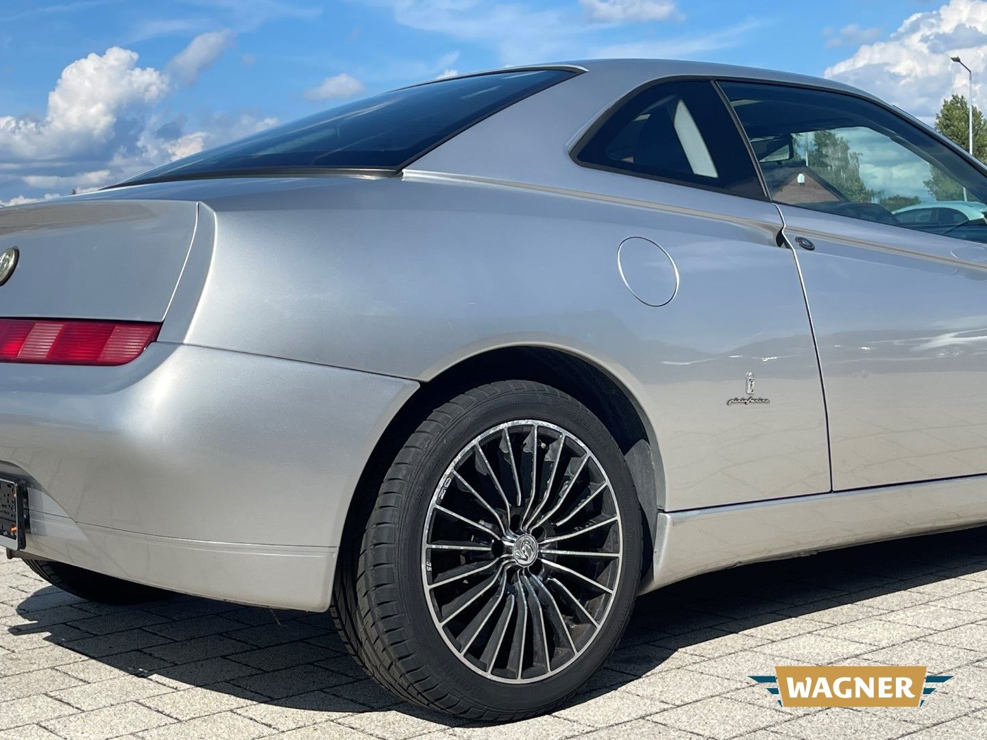 Fahrzeugabbildung Alfa Romeo GTV 3.0 V6 24V Klimaanlage Sitzheizung