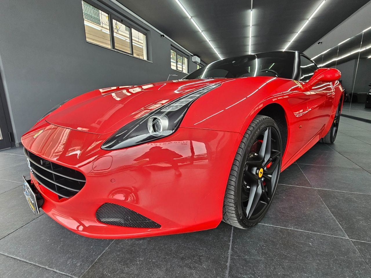 FERRARI California