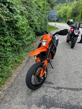 KTM SMCR 690  Garantie/Tüv-HU neu/Service neu   - SUPER MOTO VON 501 BIS 750 CCM