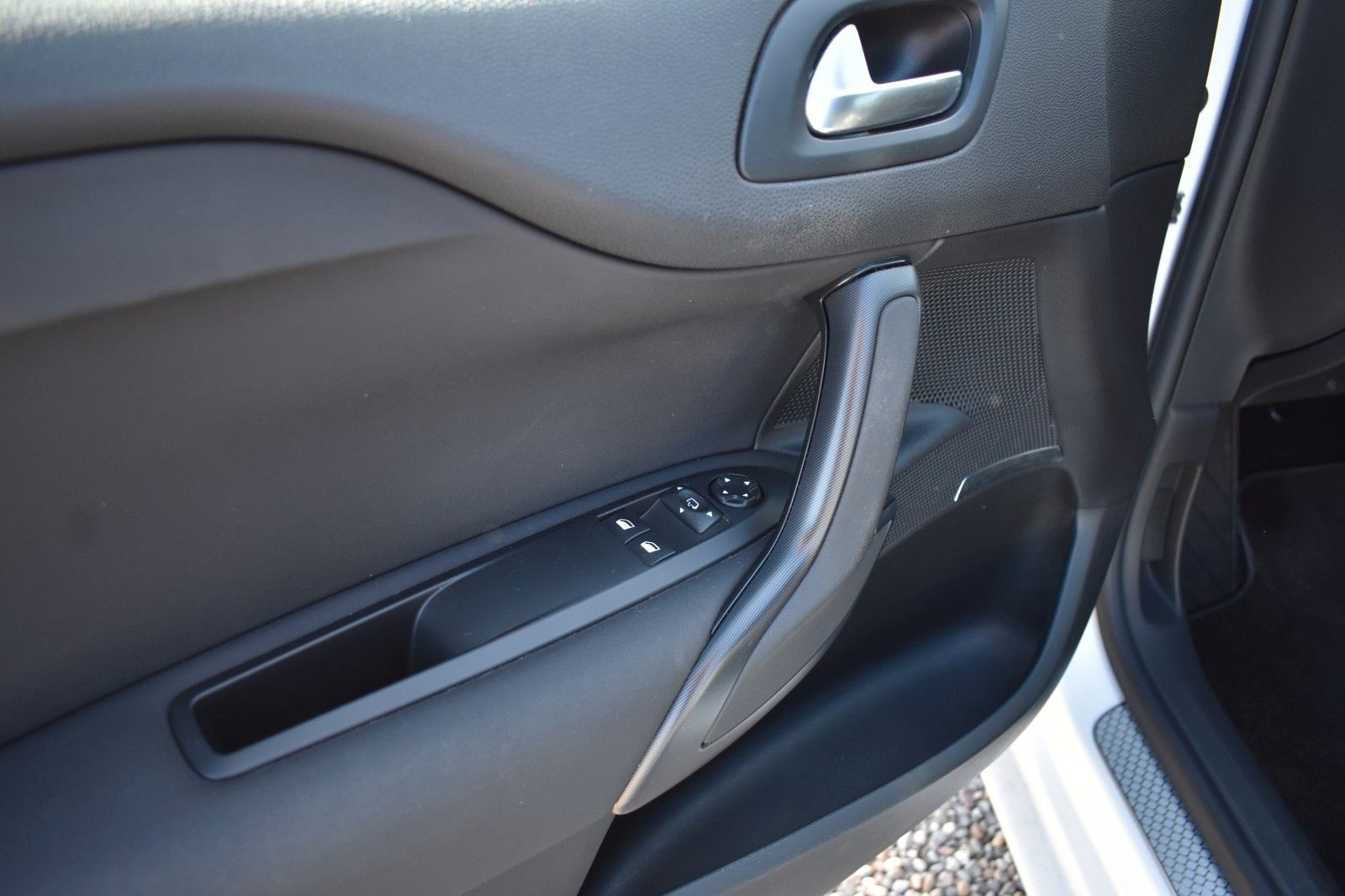 Fahrzeugabbildung Citroën DS4 SoChic