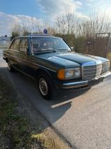 Mercedes-Benz Mercedes 240D W123 - Mercedes-Benz 240 in Dortmund