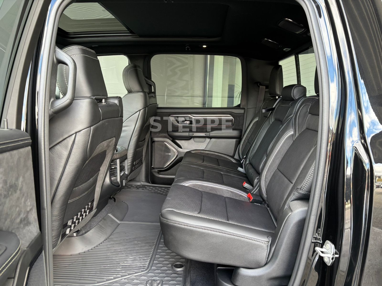 Dodge RAM 1500 RHO 3.0HO Biturbo Hurricane AHK FullOpt