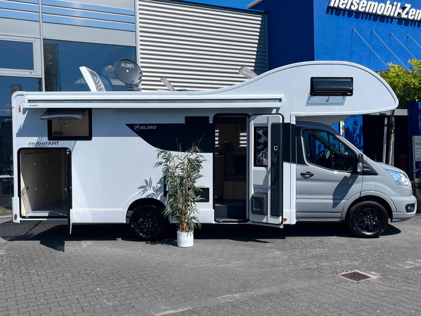 Fahrzeugabbildung NobelART A-7000 Modell 2026 HERBST DEALS