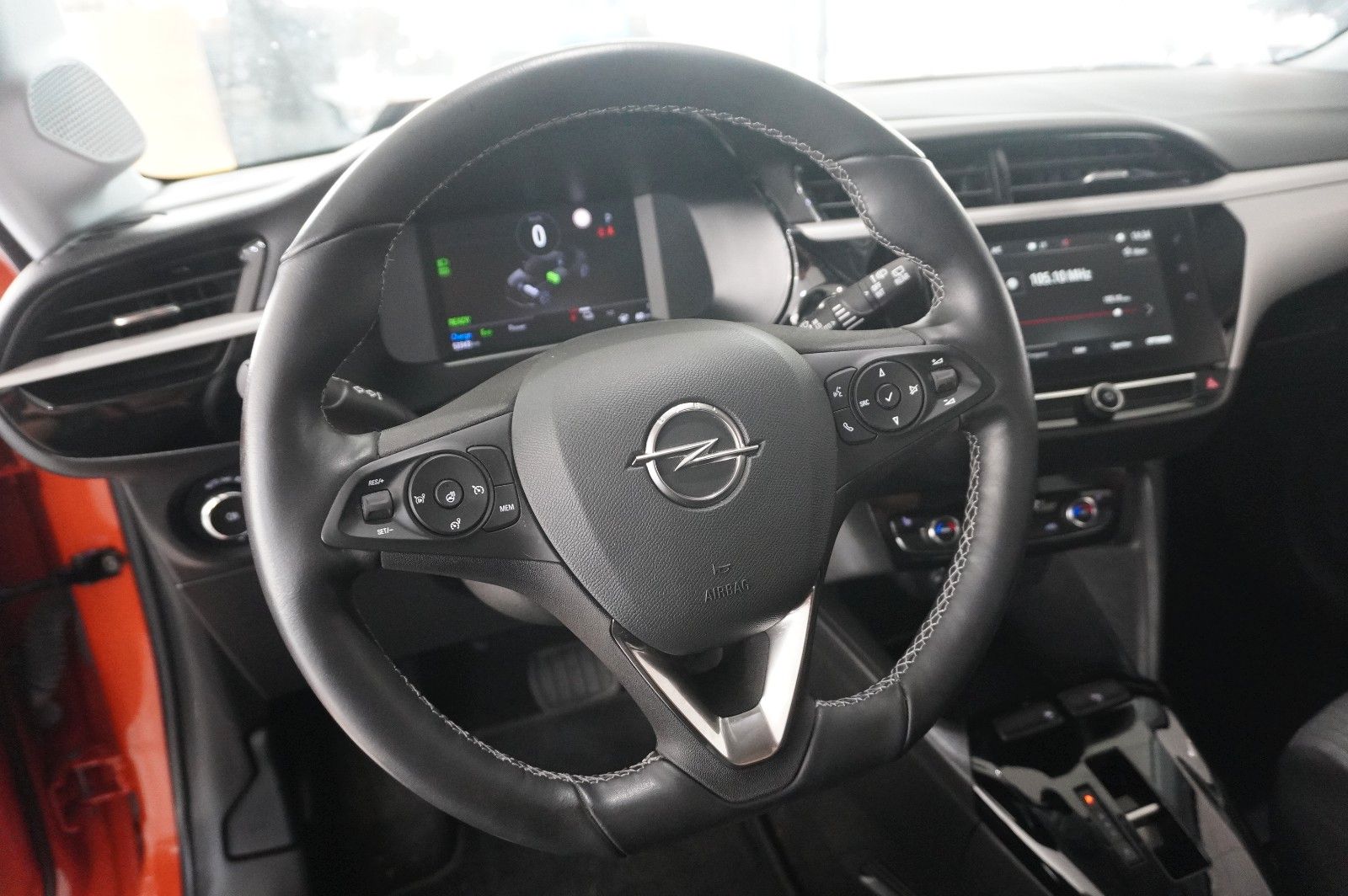 Fahrzeugabbildung Opel Corsa-e F EDITION 3-PHASIG NAVI/VIRT./SPORT/DAB+