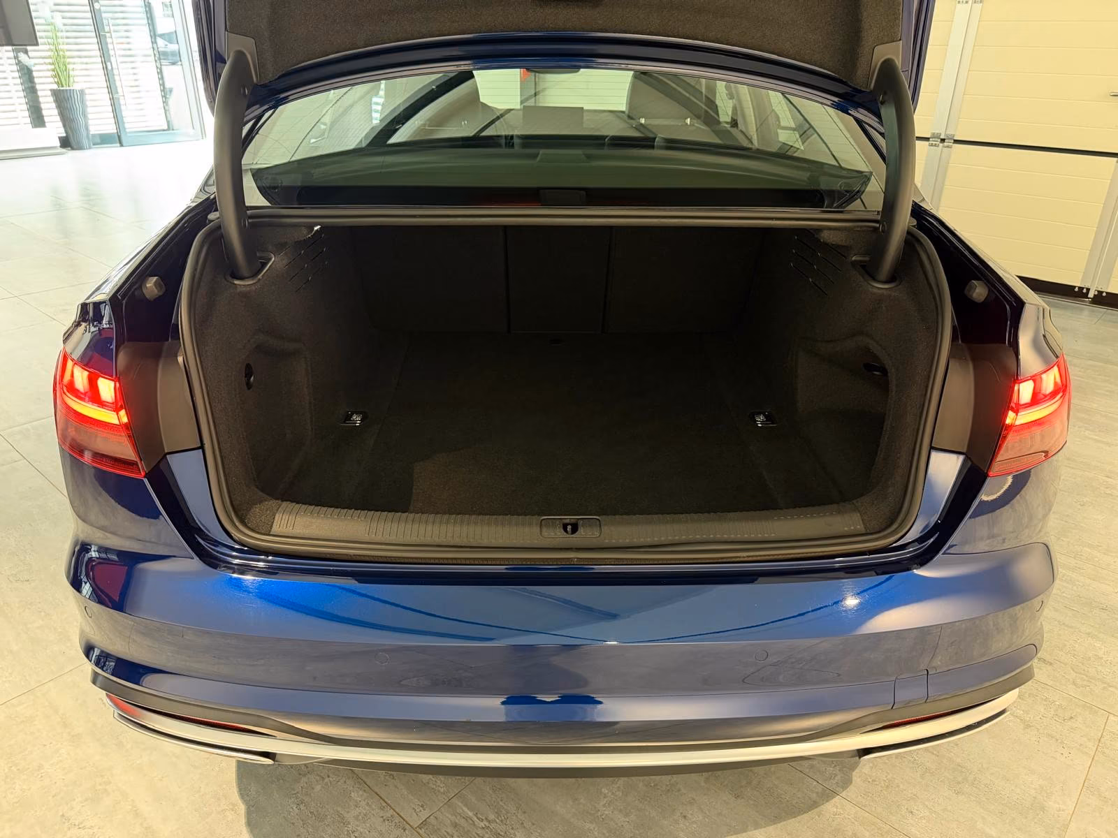 Audi A4 Lim. 35 TFSI Advanced*NAVI*LED*SHZ*, миниатюра 27