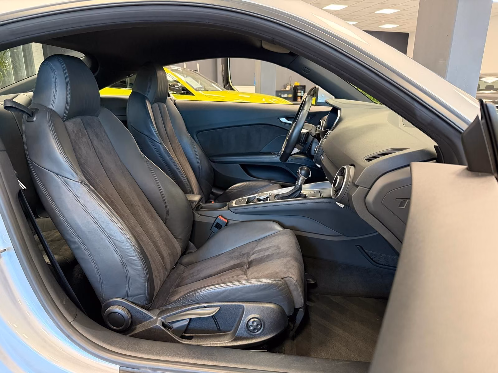 Audi TT Coupe 2.0 TFSI Quattro|Aut.|Navi|20"LM|S.heft
