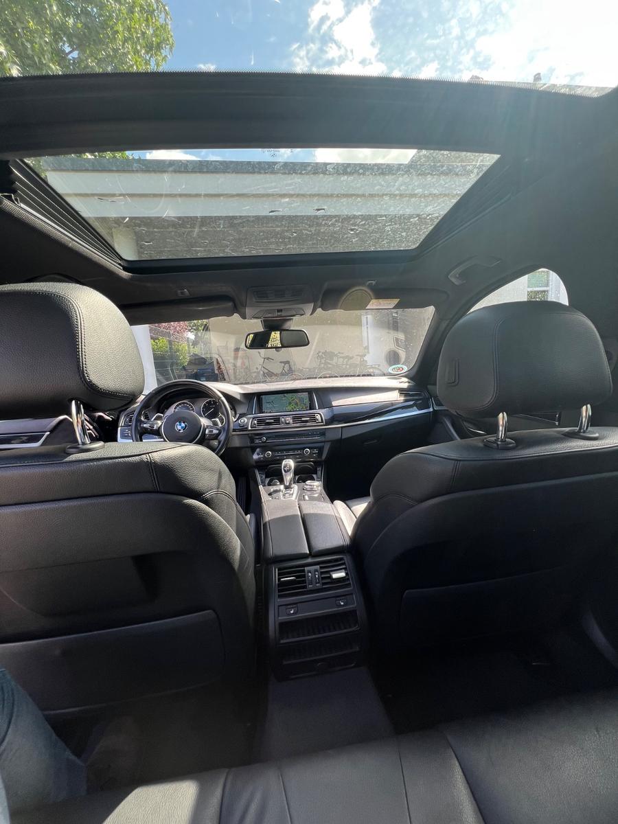 BMW 530d Touring M-Sport Leder AHK Pano HuD