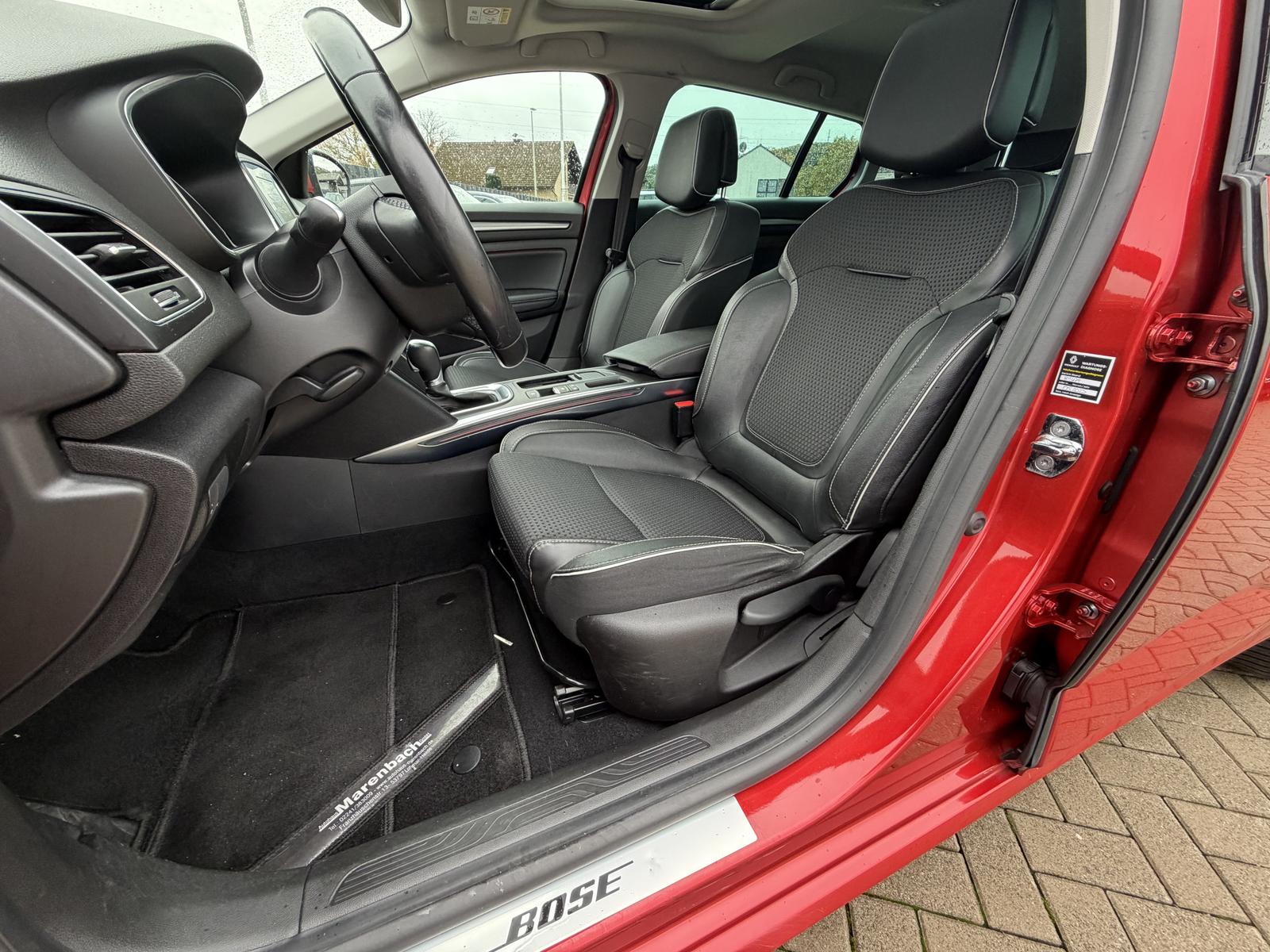 Renault Megane BOSE-Edition|Pano|Navi|Kamera|Keyless 