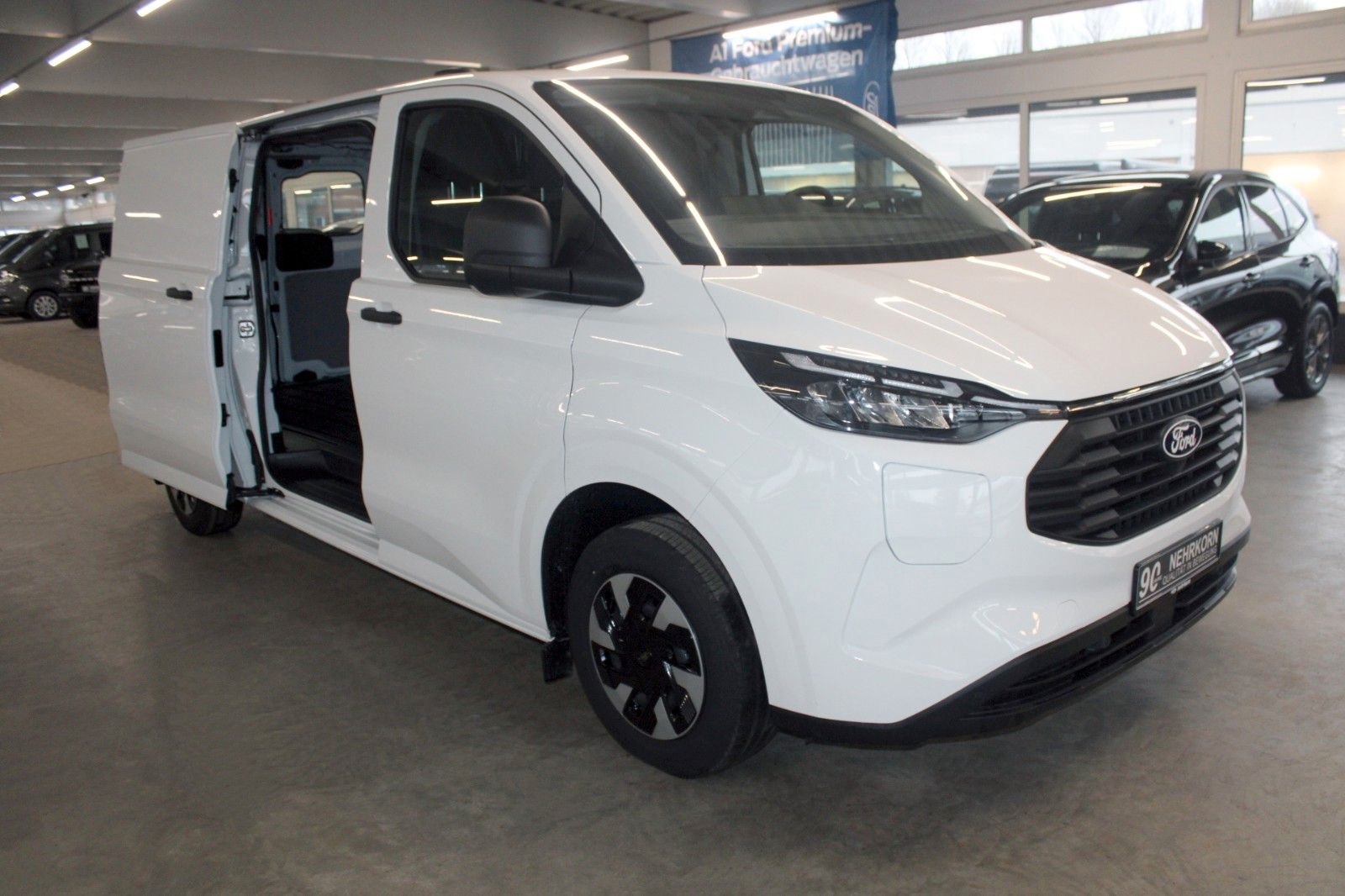 Fahrzeugabbildung Ford Transit Custom TREND L2 PHEV NAVI CAM ACC uvm.