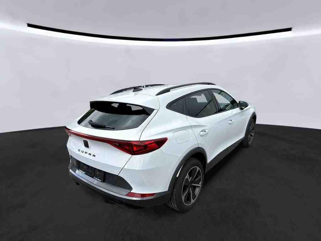 Cupra Formentor 1.5 TSI DSG / FullLink, LED, RFK, SHZ