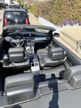 BMW 325i Cabrio - - BMW 325 in Stuttgart