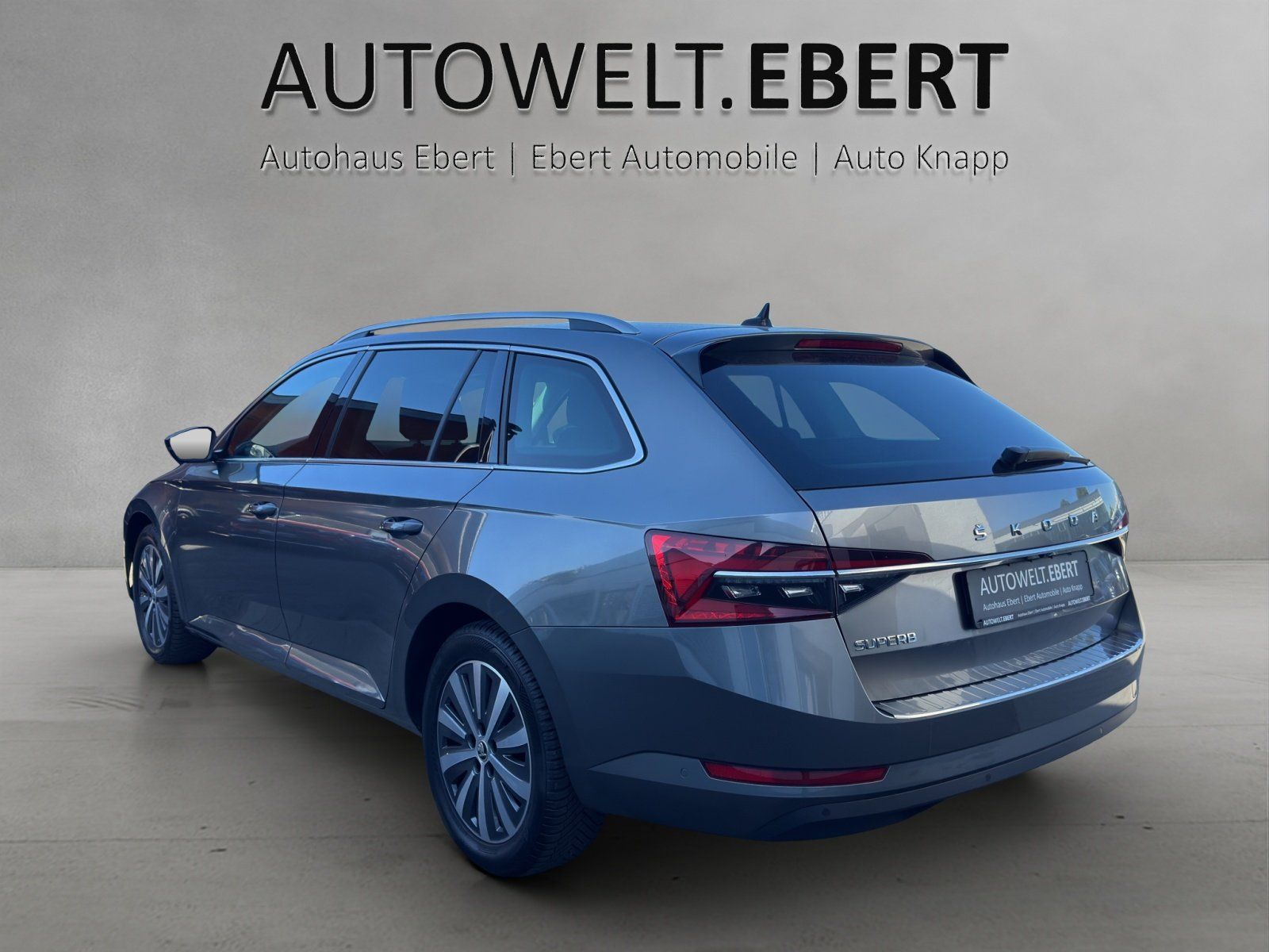 Fahrzeugabbildung SKODA Superb Combi 1.5 TSI DSG Style/AHK/KAMERA/ACC/