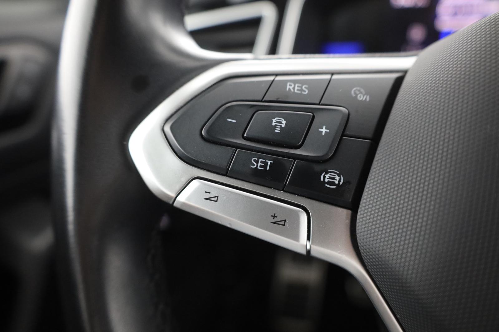 Volkswagen T-Roc 1.0 TSI R-Line LED ACC Virtual Cockpit PDC, миниатюра 17