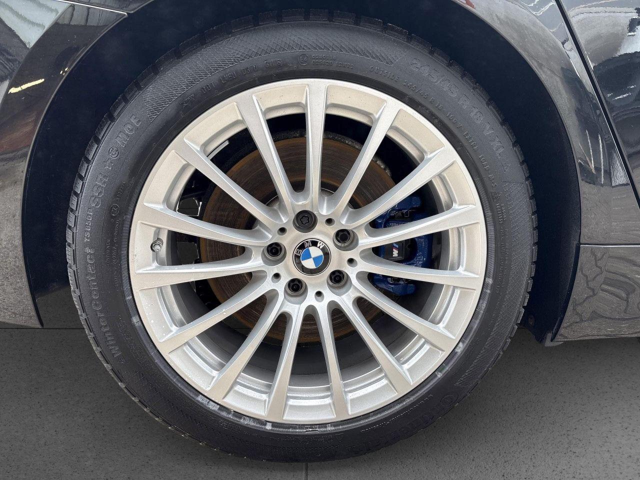 BMW 530dA xDr T M SPORT LivePro,AHK,StHzg,St+Go,Kam