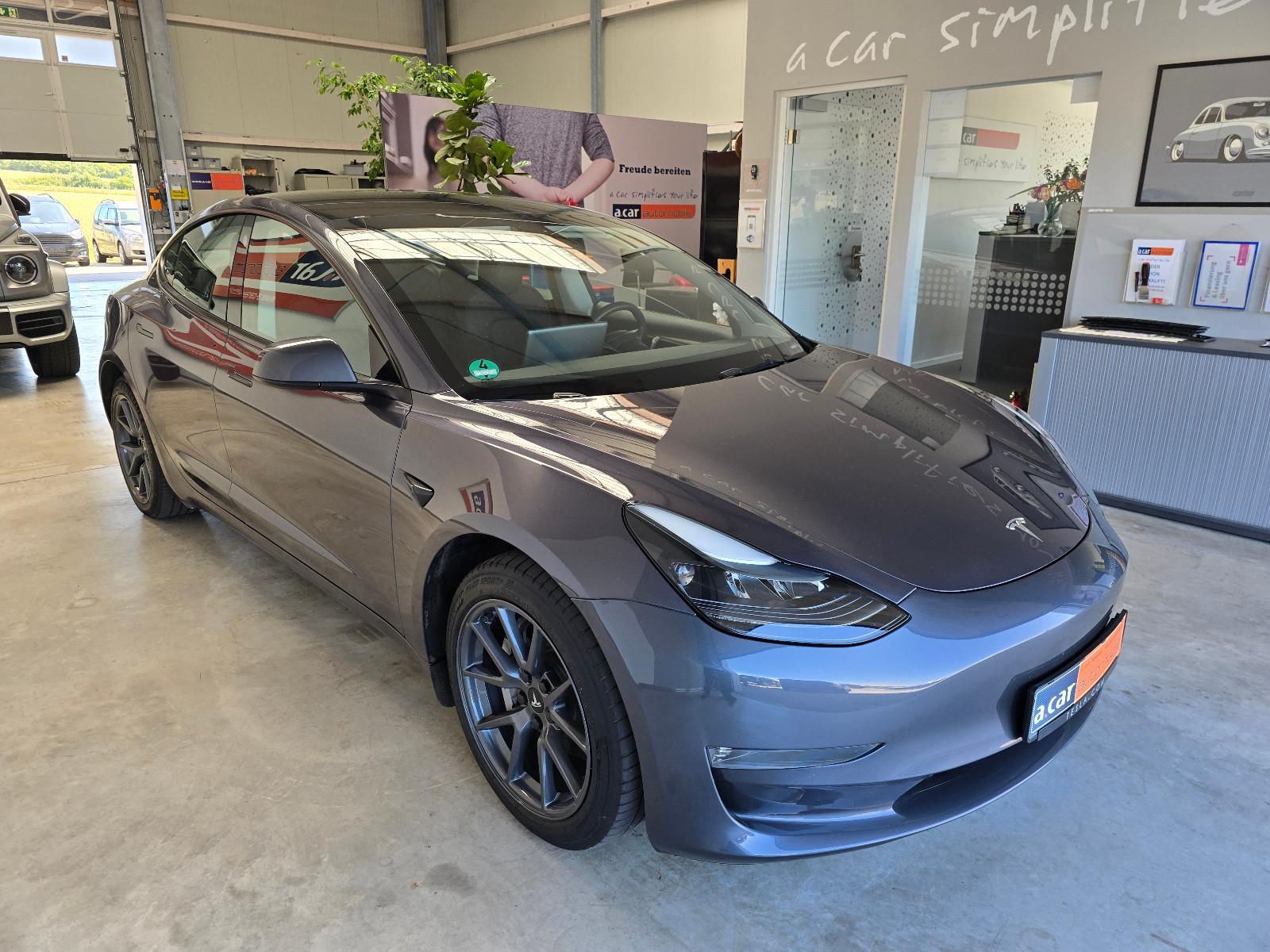 Tesla Model 3 Long Range Dual AWD