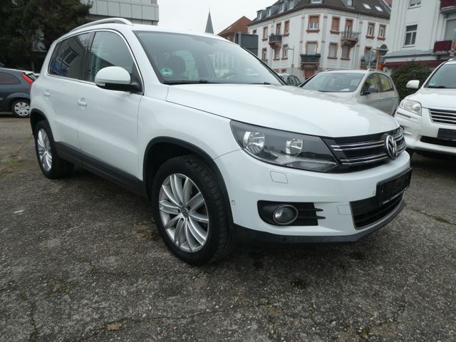 Volkswagen Tiguan Sport & Style 4Motion*Automatic*Pano*Navi